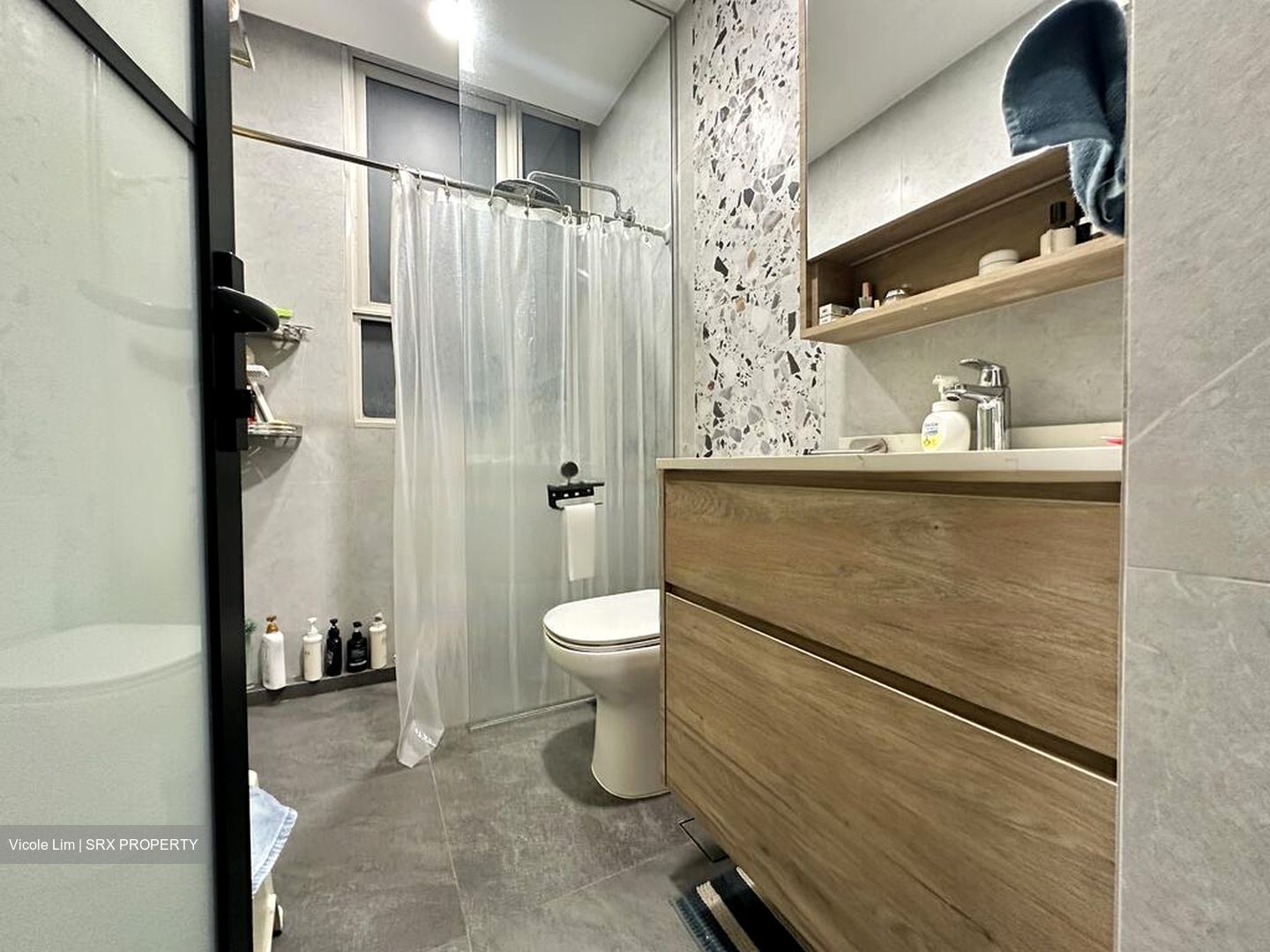 The Top Residence (D19), Terrace #479900641